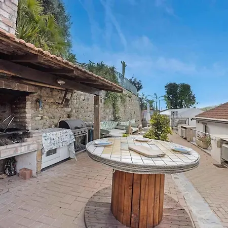 In - Ligurische Riviera 22443 * Pompeiana