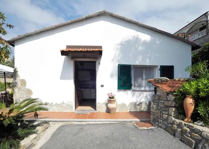 Apartment In - Ligurische Riviera 22443 Pompeiana